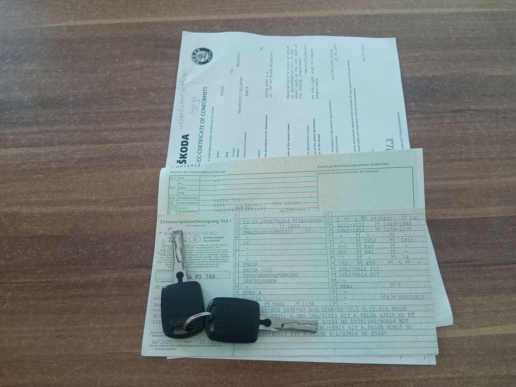2004 Škoda FABIA - 17