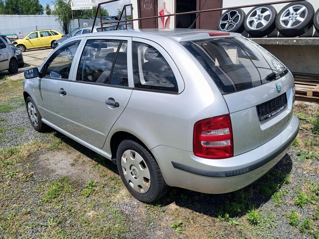 2004 Škoda FABIA - 3