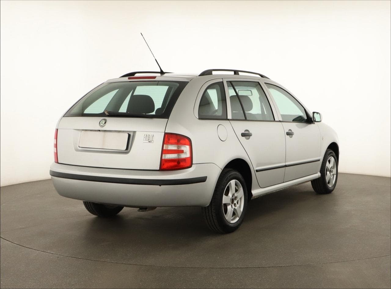 2005 Škoda FABIA - 7