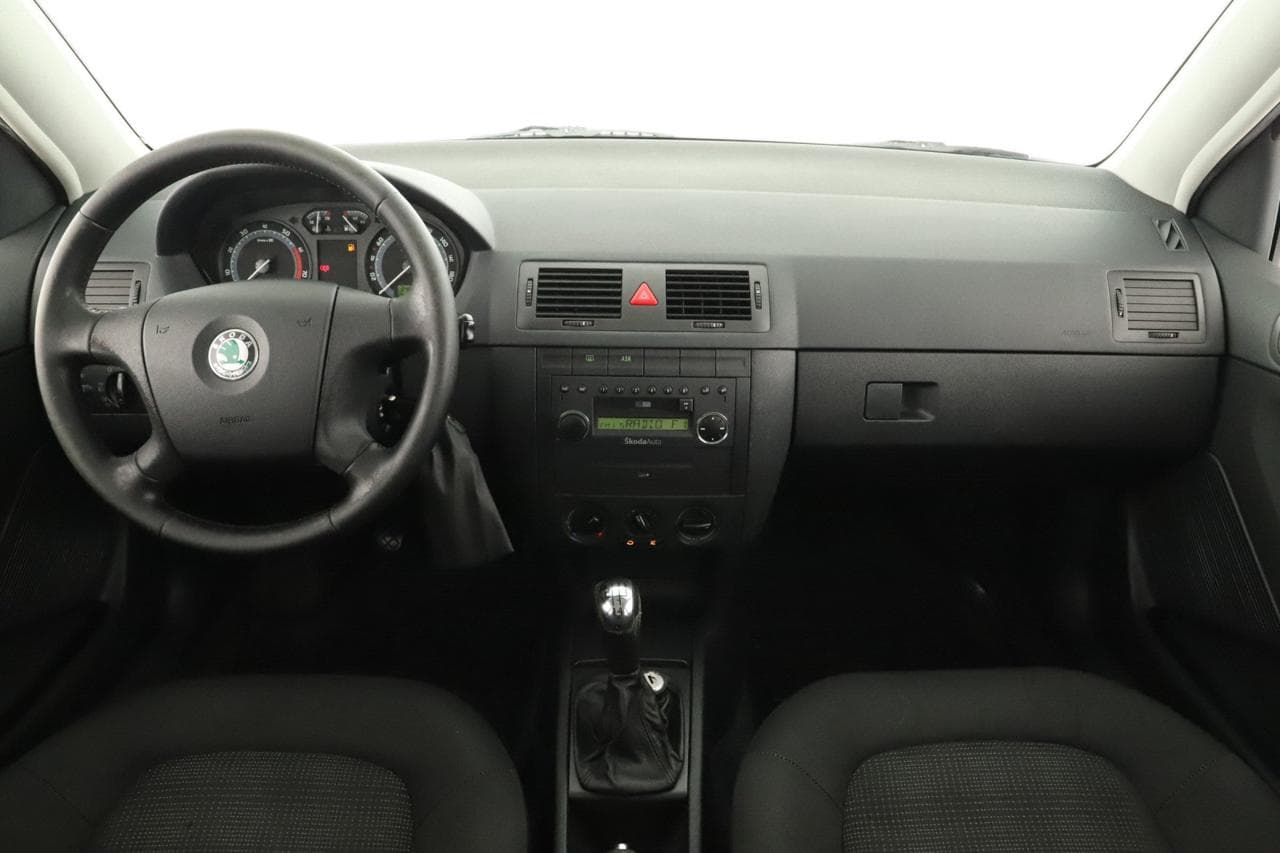 2005 Škoda FABIA - 9