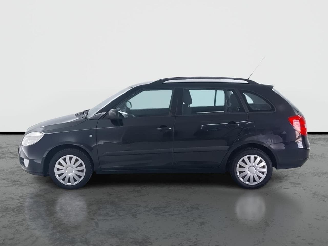 2010 Škoda FABIA - 4