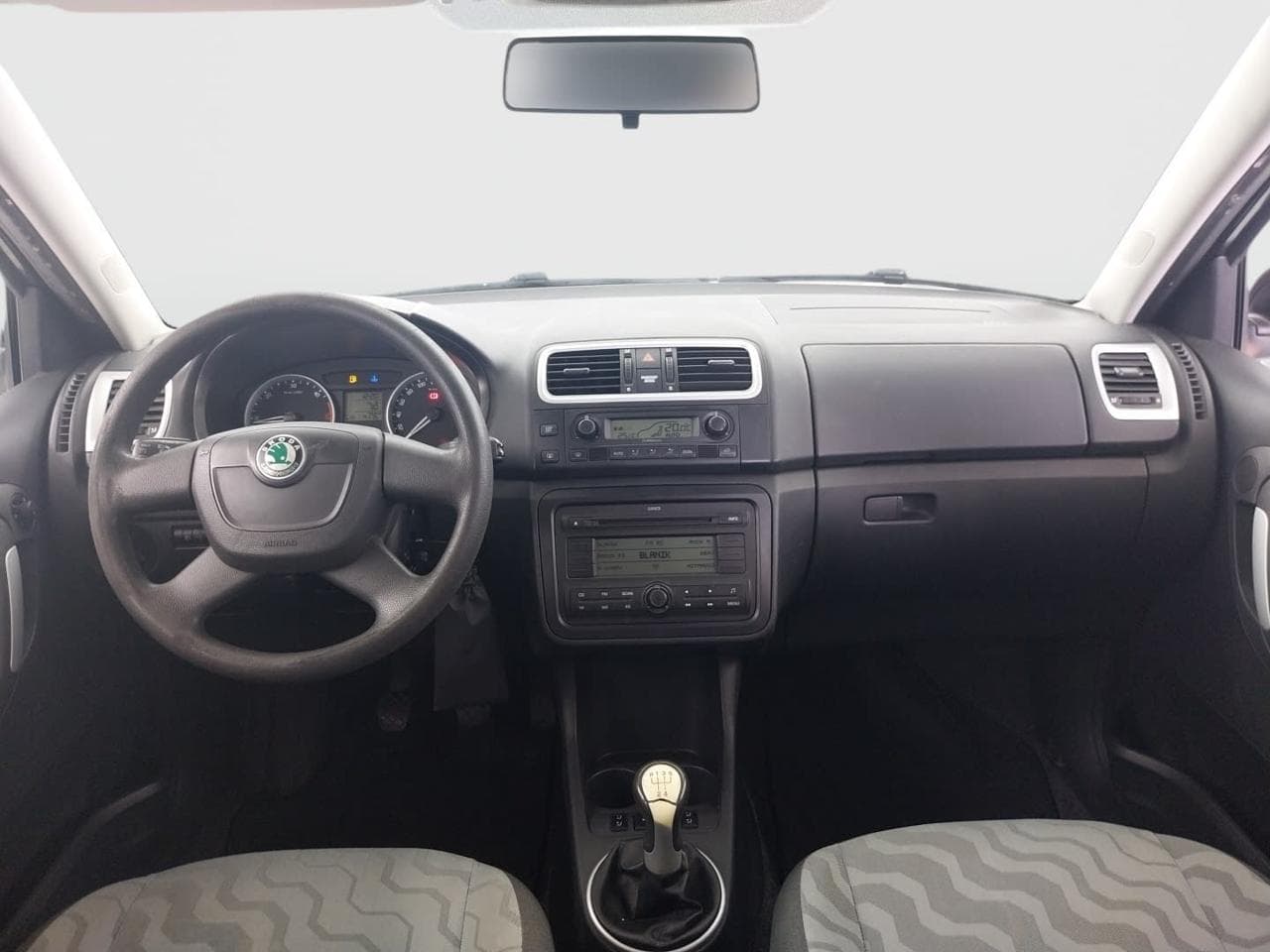 2010 Škoda FABIA - 10