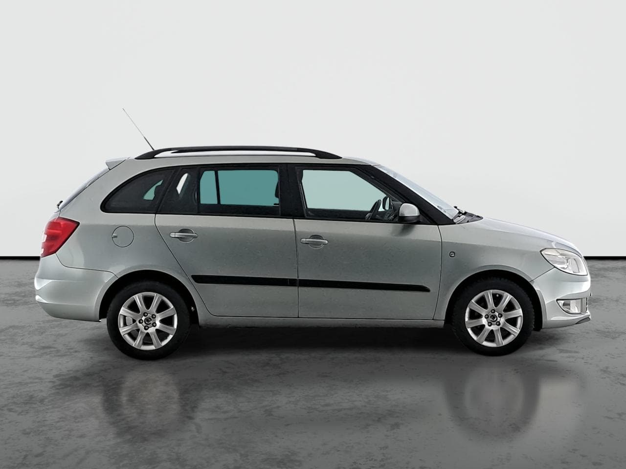 2011 Škoda FABIA - 8