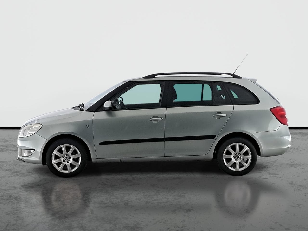 2011 Škoda FABIA - 4
