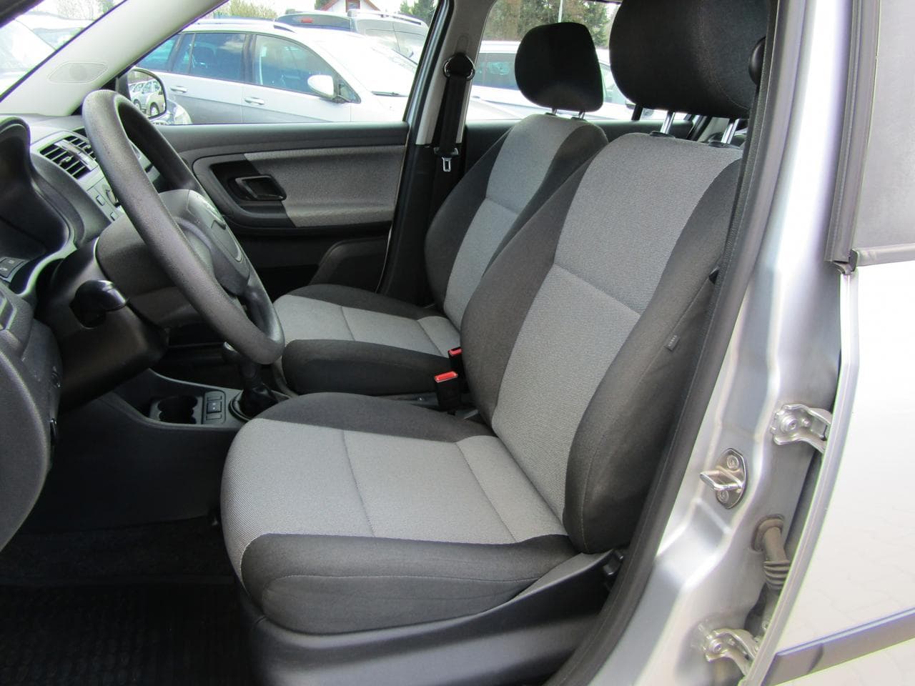 2011 Škoda FABIA - 9