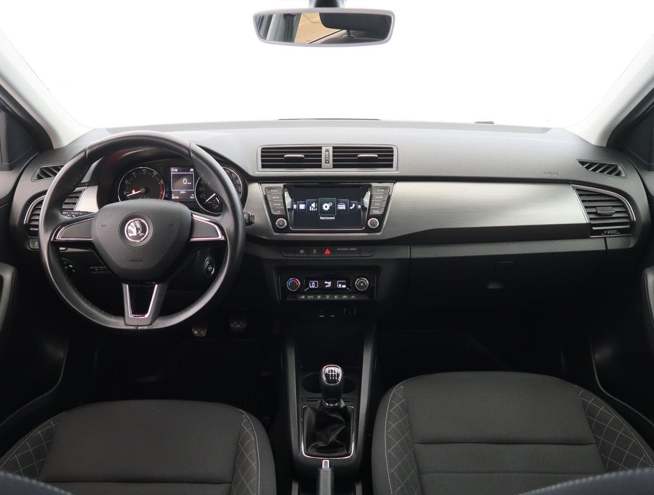 2015 Škoda FABIA - 10