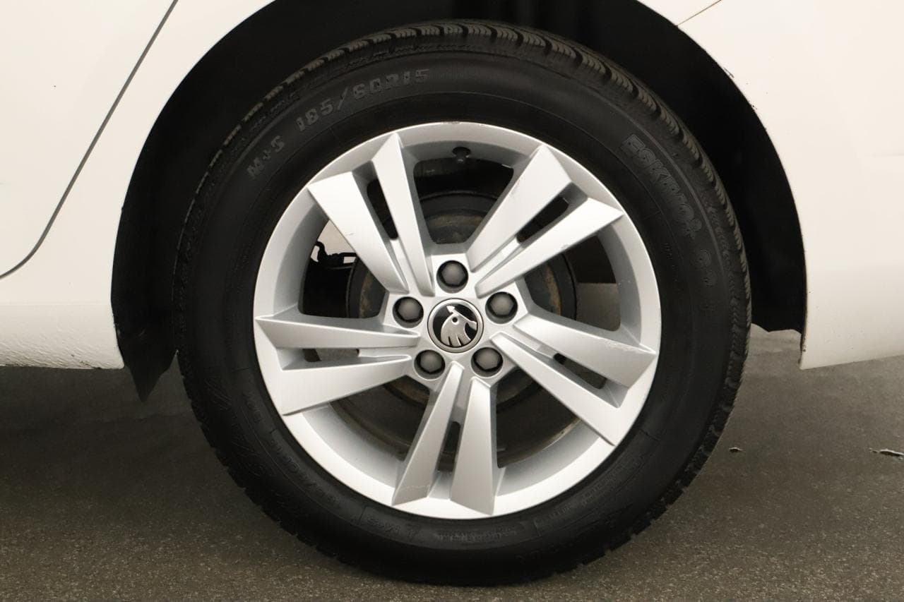 2021 Škoda FABIA - 17