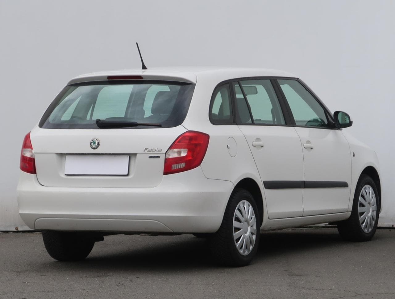 2011 Škoda FABIA - 7