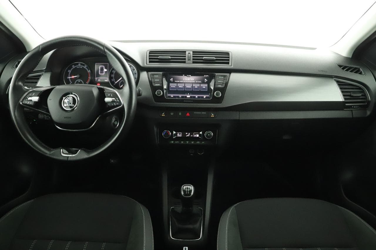 2021 Škoda FABIA - 9