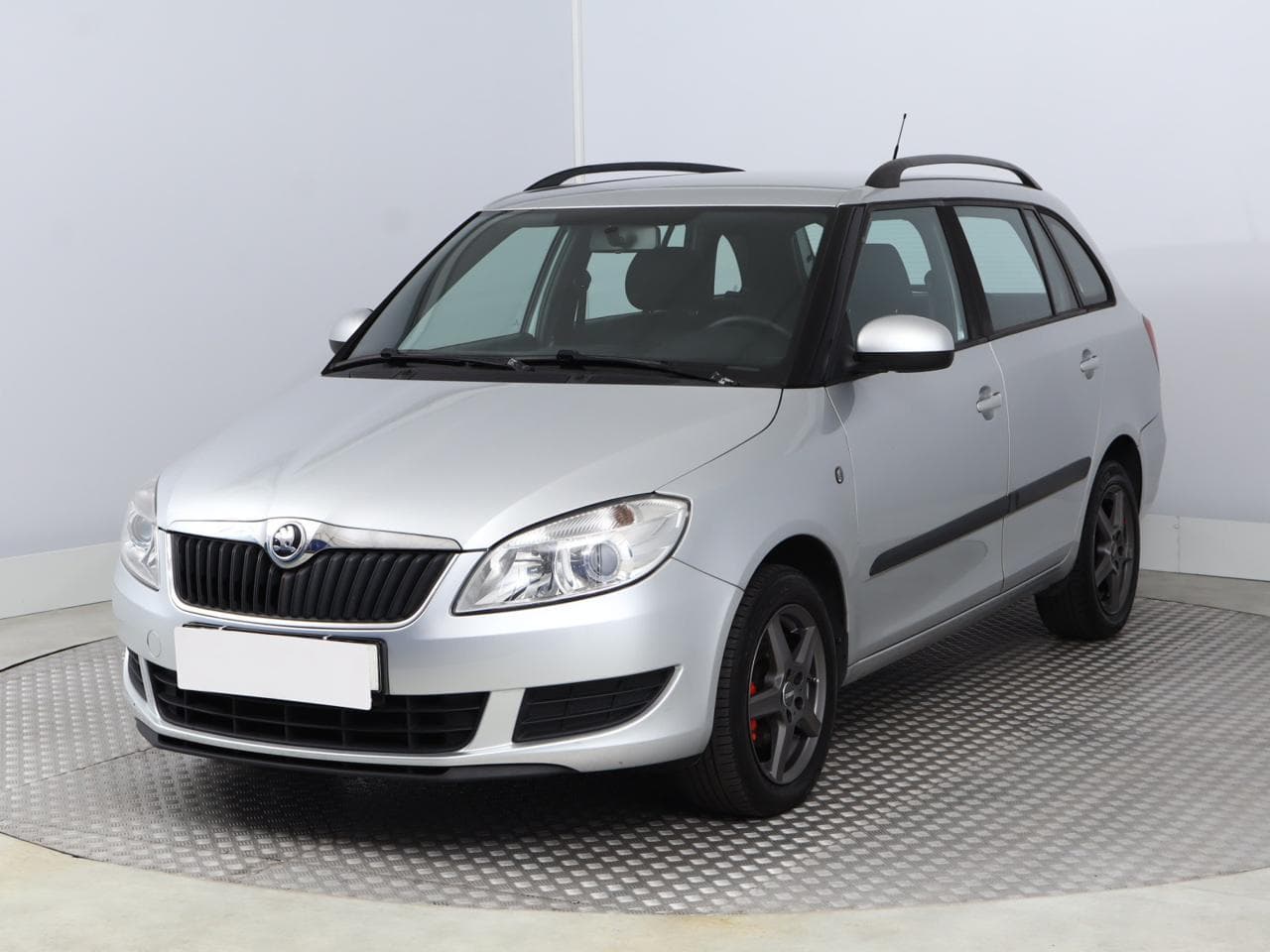 2010 Škoda FABIA - 3