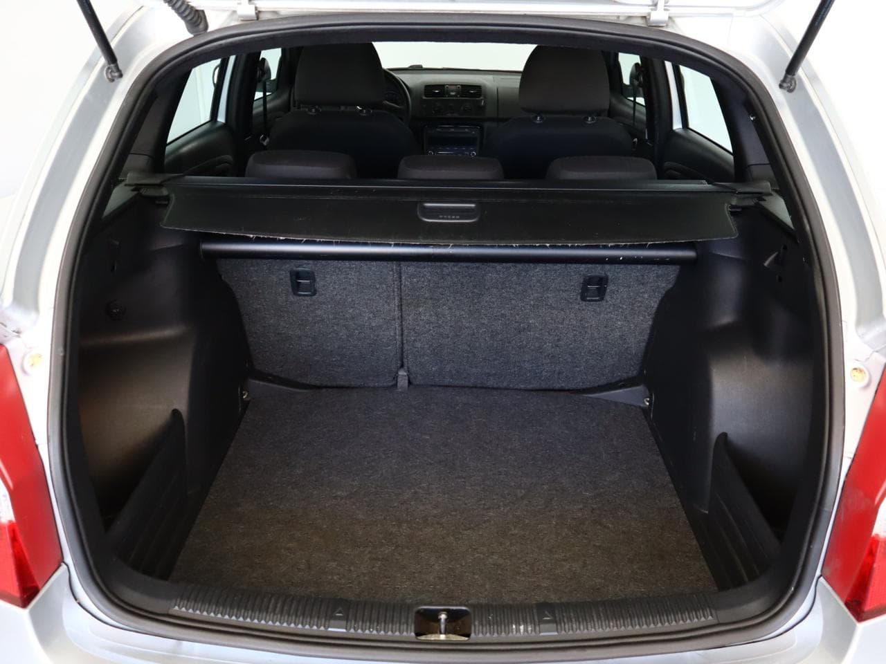 2010 Škoda FABIA - 17