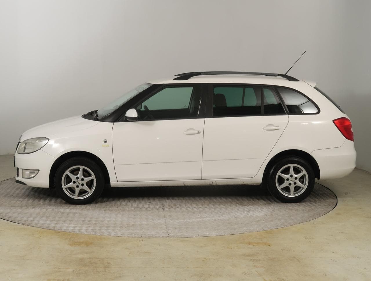 2013 Škoda FABIA - 4
