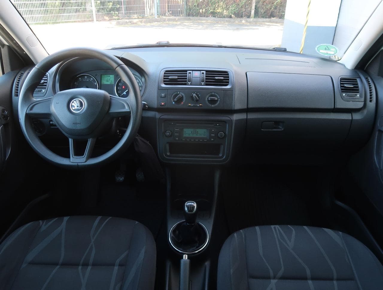 2013 Škoda FABIA - 10