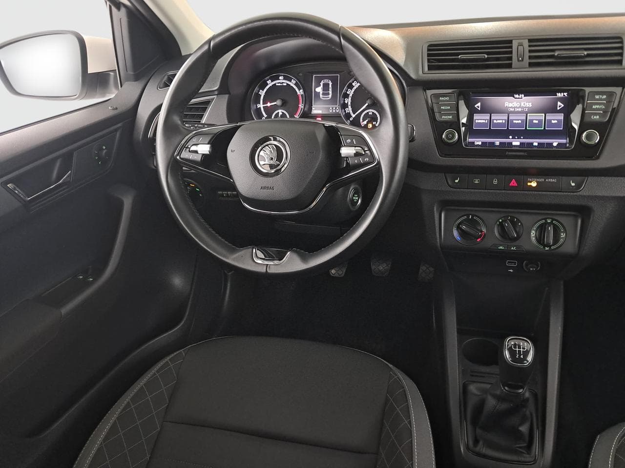2022 Škoda FABIA - 9
