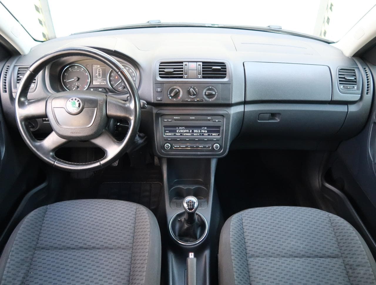 2010 Škoda FABIA - 10