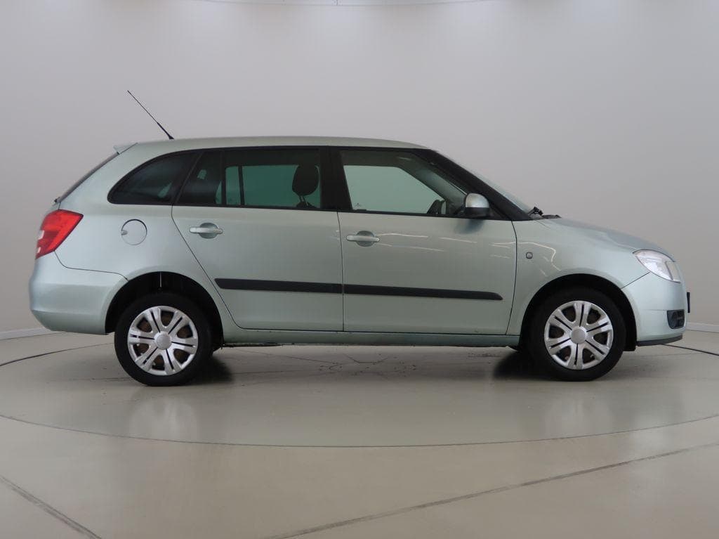 2009 Škoda FABIA - 4
