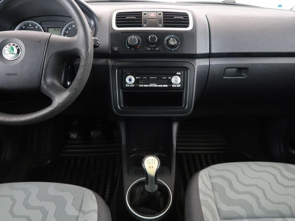 2009 Škoda FABIA - 16