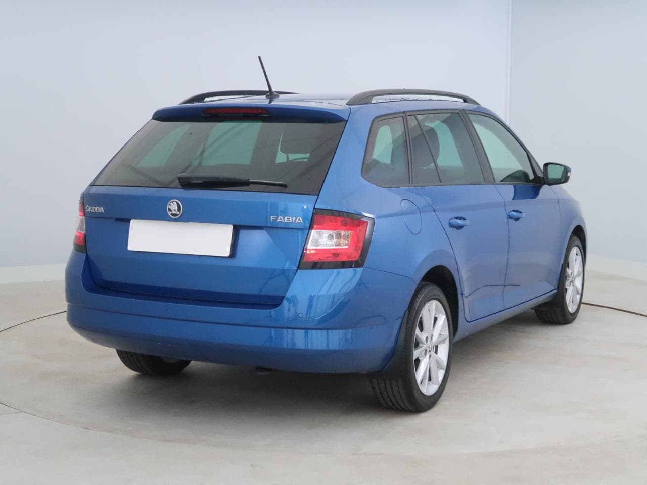 2017 Škoda FABIA - 7