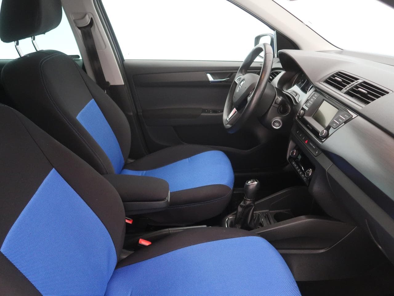 2017 Škoda FABIA - 10
