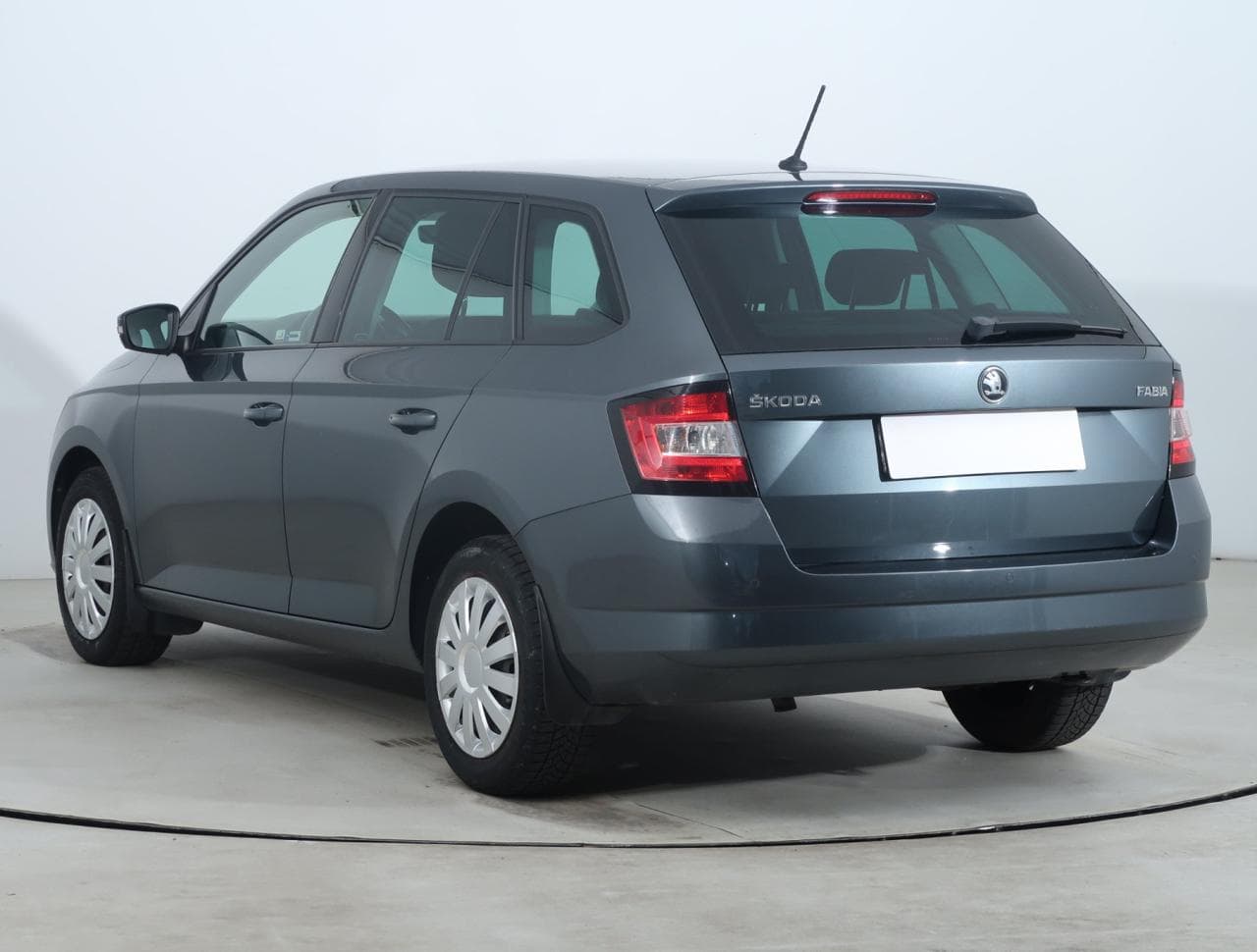 2016 Škoda FABIA - 5