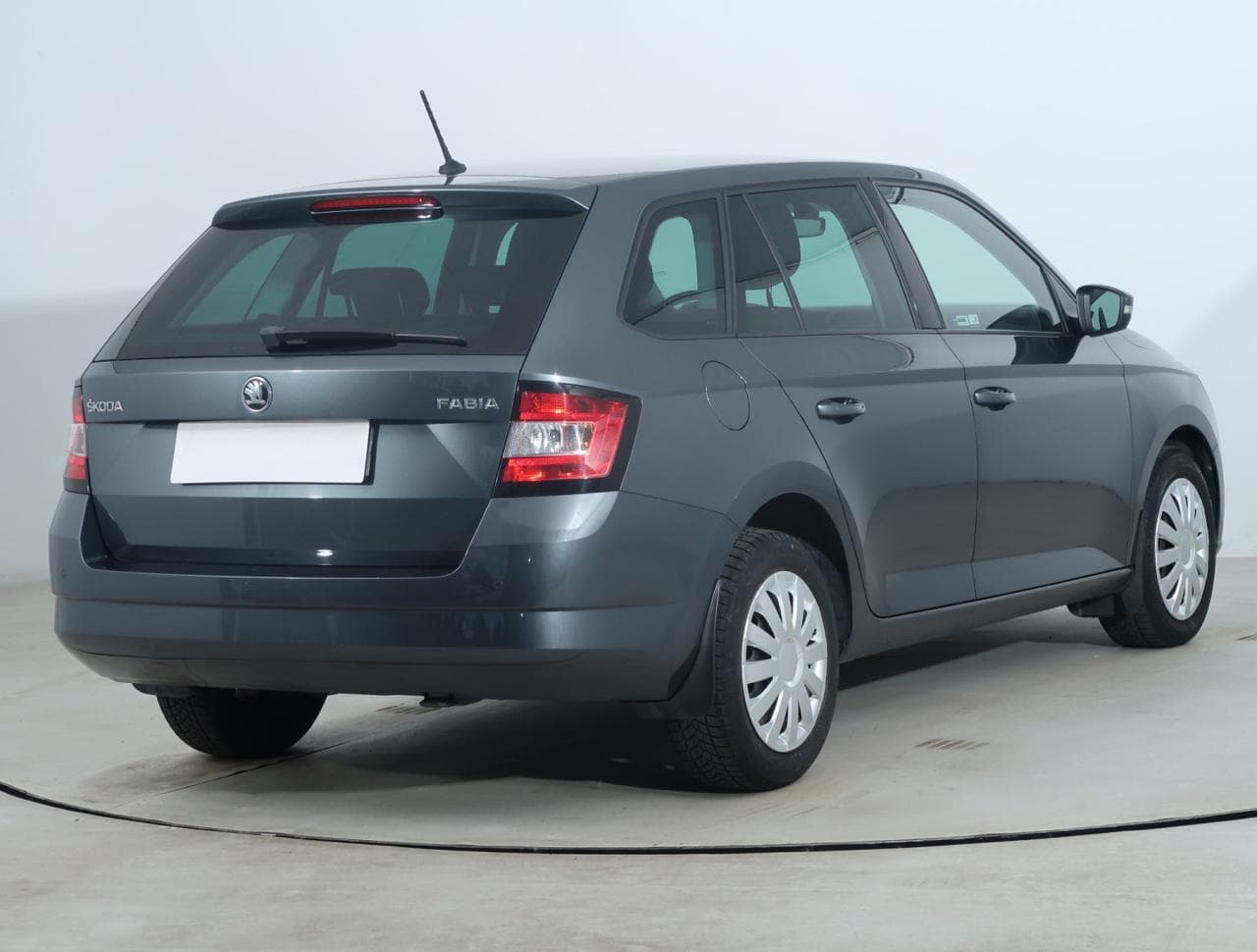 2016 Škoda FABIA - 7