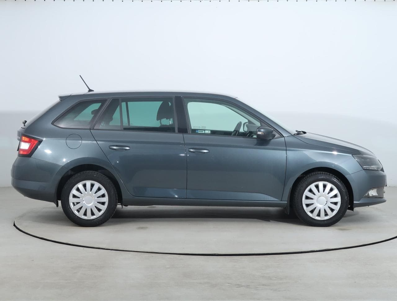 2016 Škoda FABIA - 8
