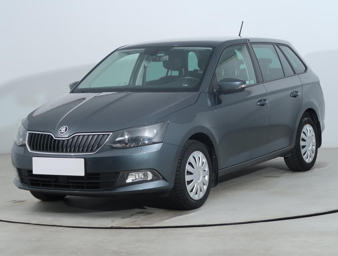 2016 Škoda FABIA - 3