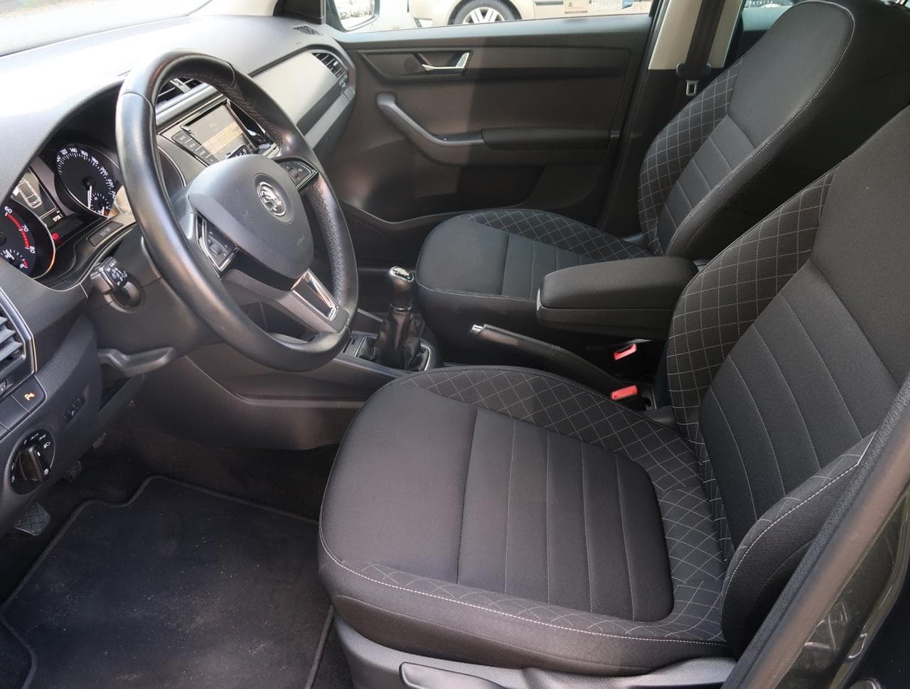 2016 Škoda FABIA - 16