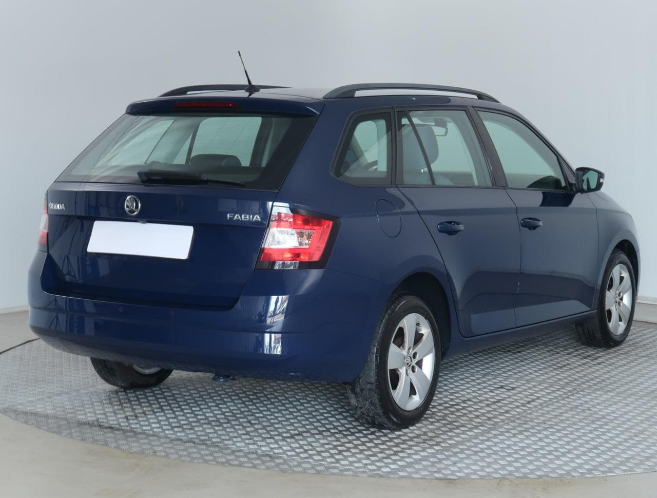2017 Škoda FABIA - 7