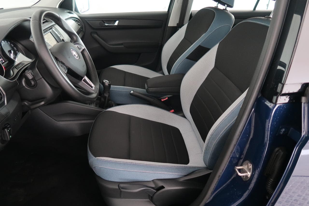 2017 Škoda FABIA - 16