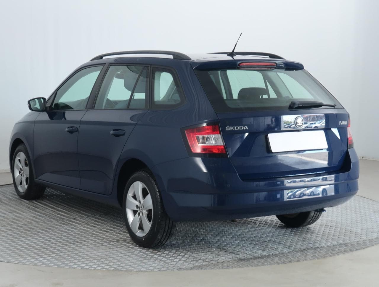 2017 Škoda FABIA - 5