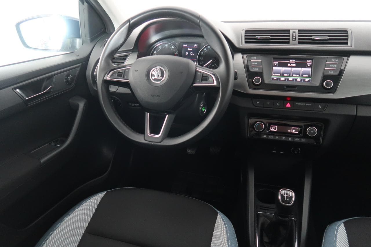 2017 Škoda FABIA - 9
