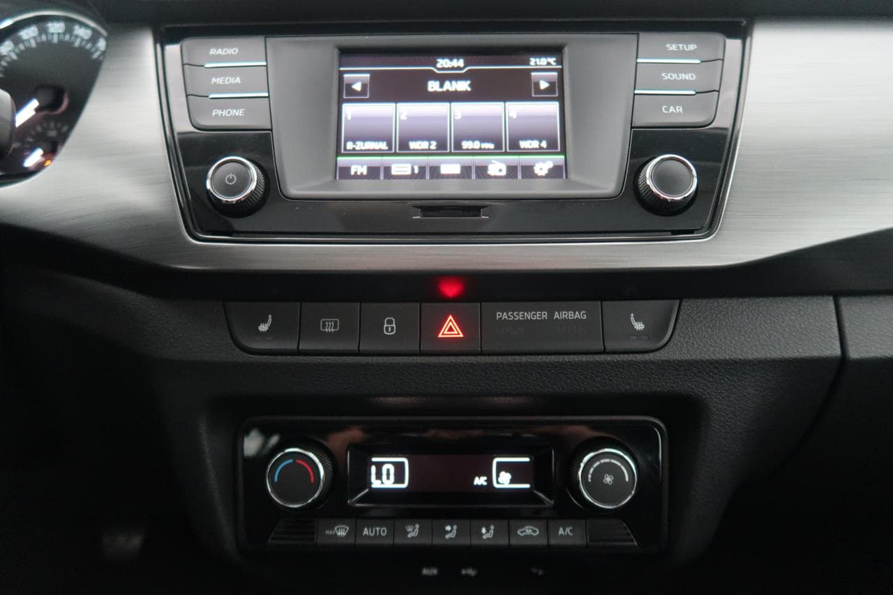 2017 Škoda FABIA - 18