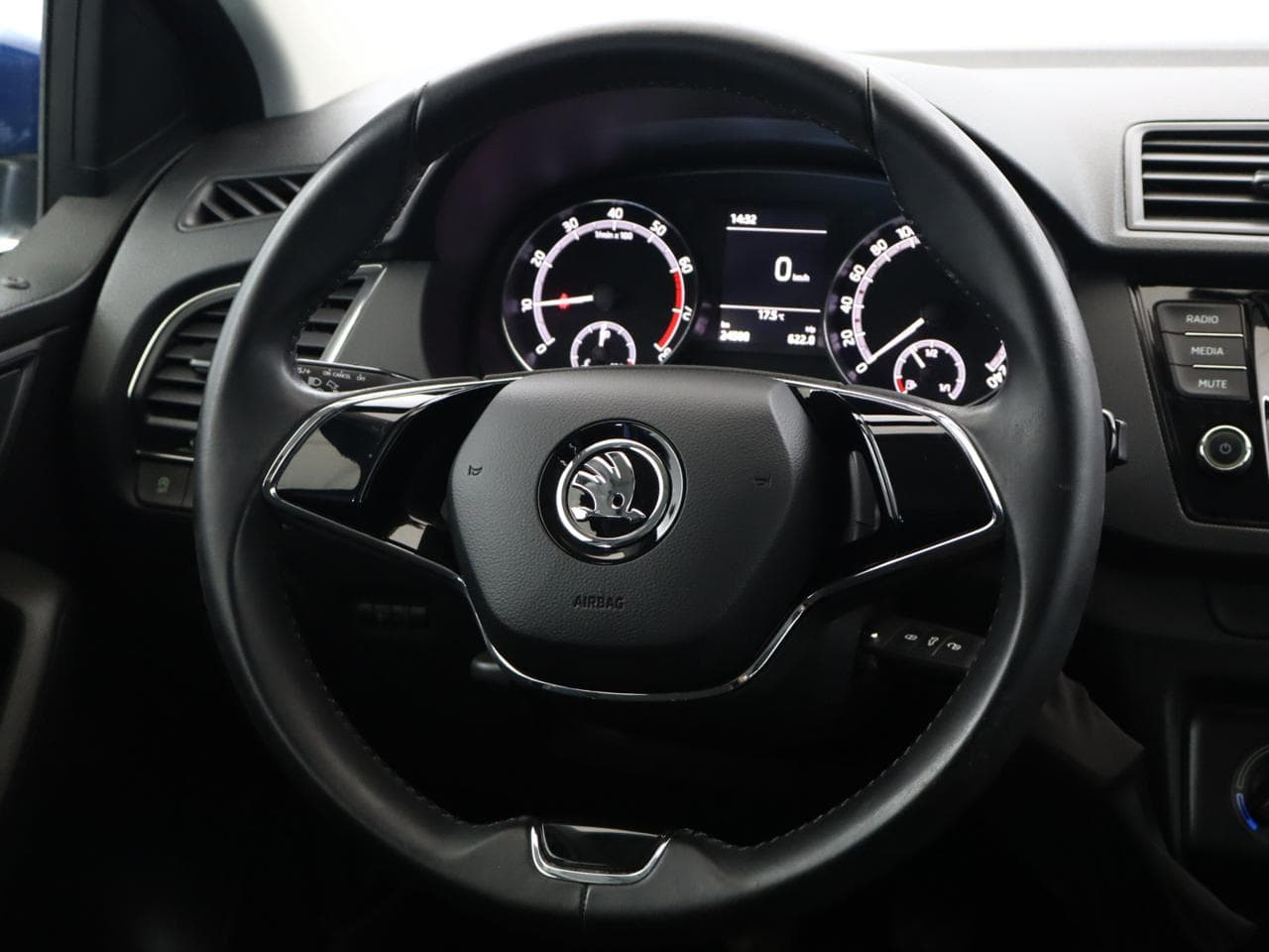 2021 Škoda FABIA - 17