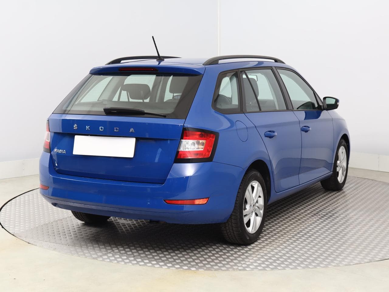 2021 Škoda FABIA - 7