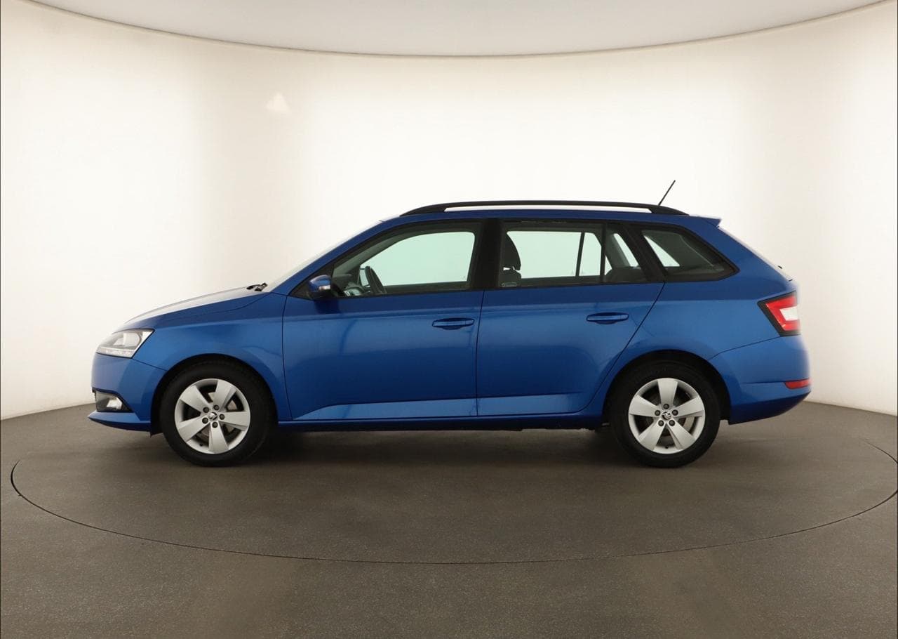 2021 Škoda FABIA - 4