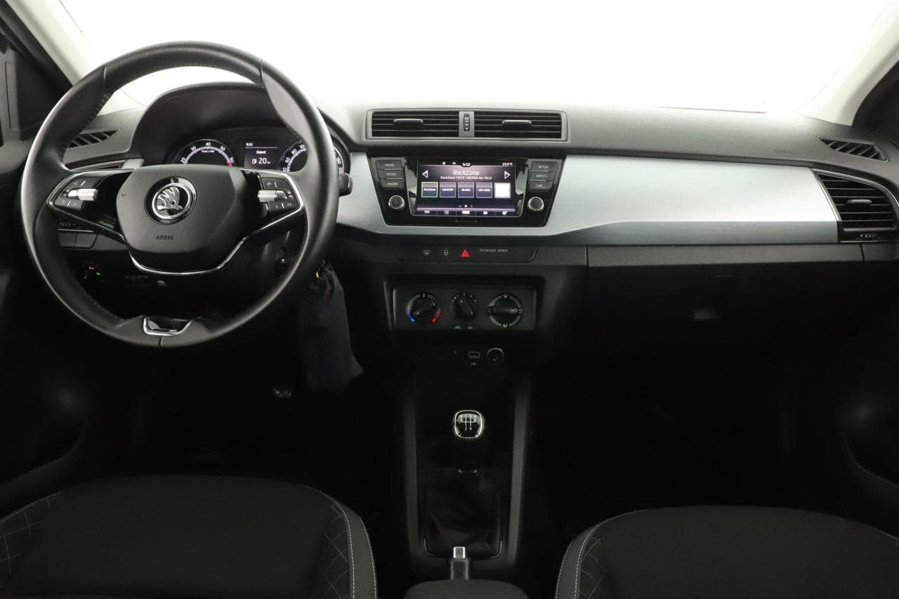 2021 Škoda FABIA - 9