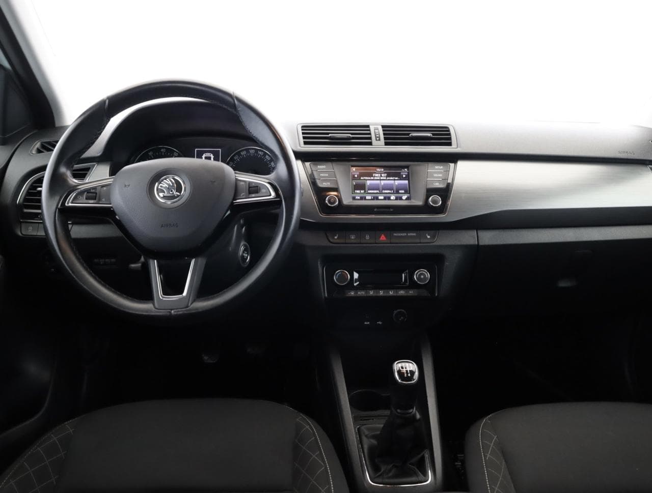 2017 Škoda FABIA - 9