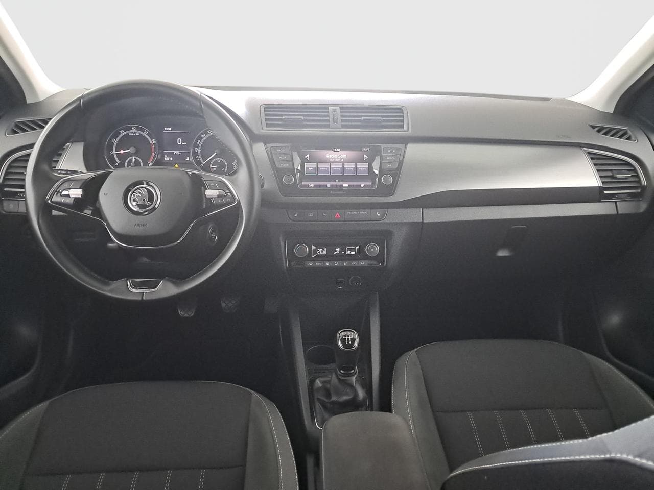 2021 Škoda FABIA - 10
