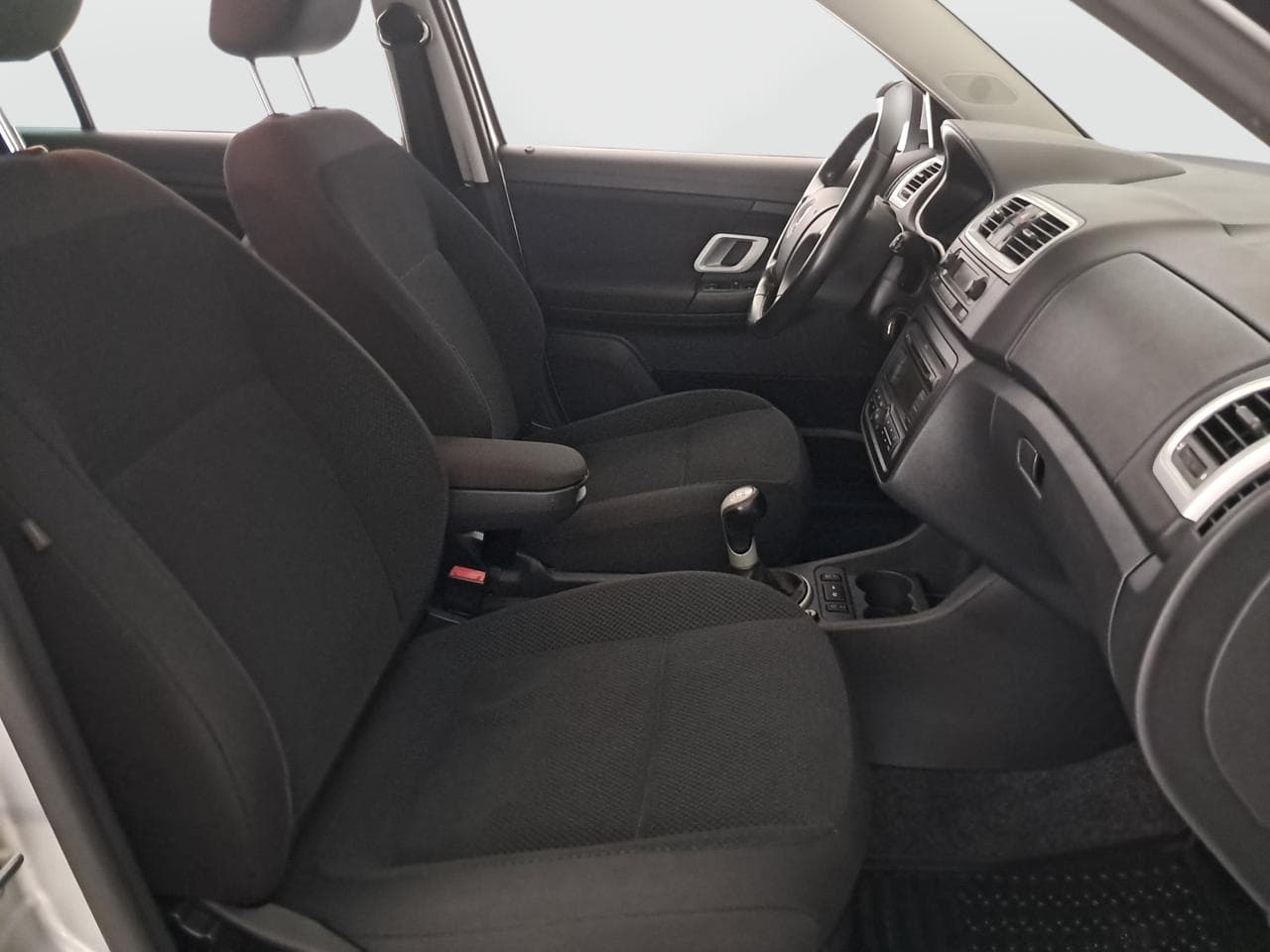 2009 Škoda FABIA - 12