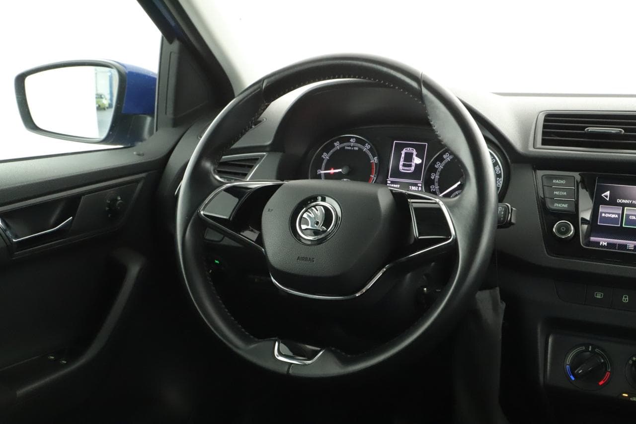 2021 Škoda FABIA - 14