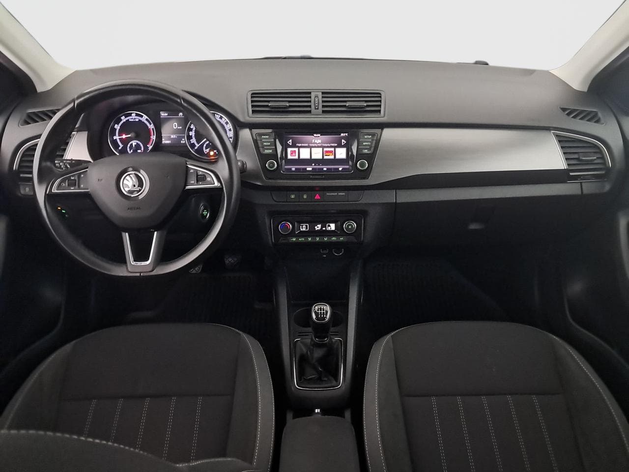 2019 Škoda FABIA - 10