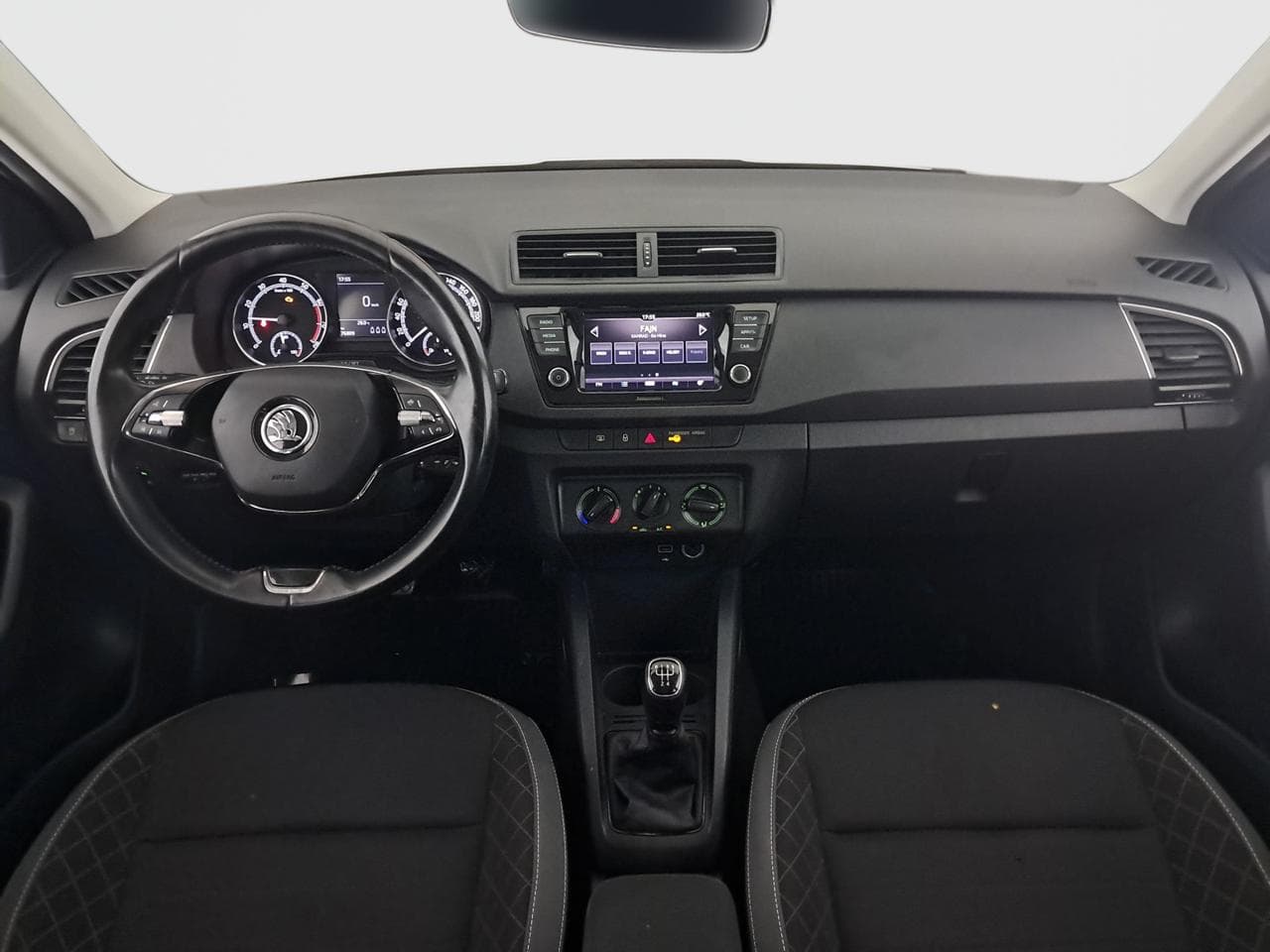 2021 Škoda FABIA - 10