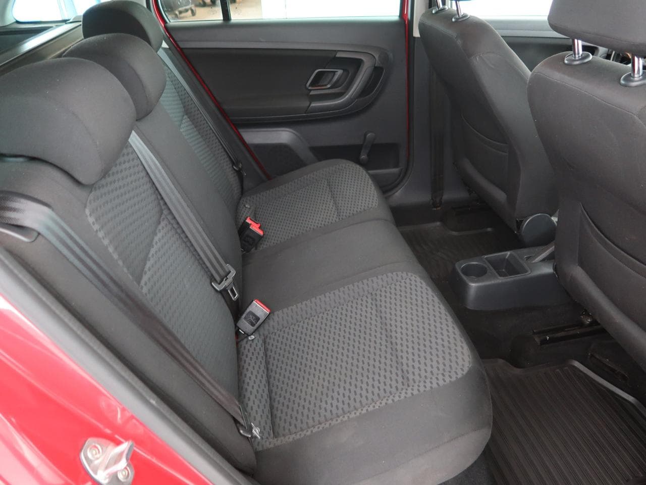 2014 Škoda FABIA - 13