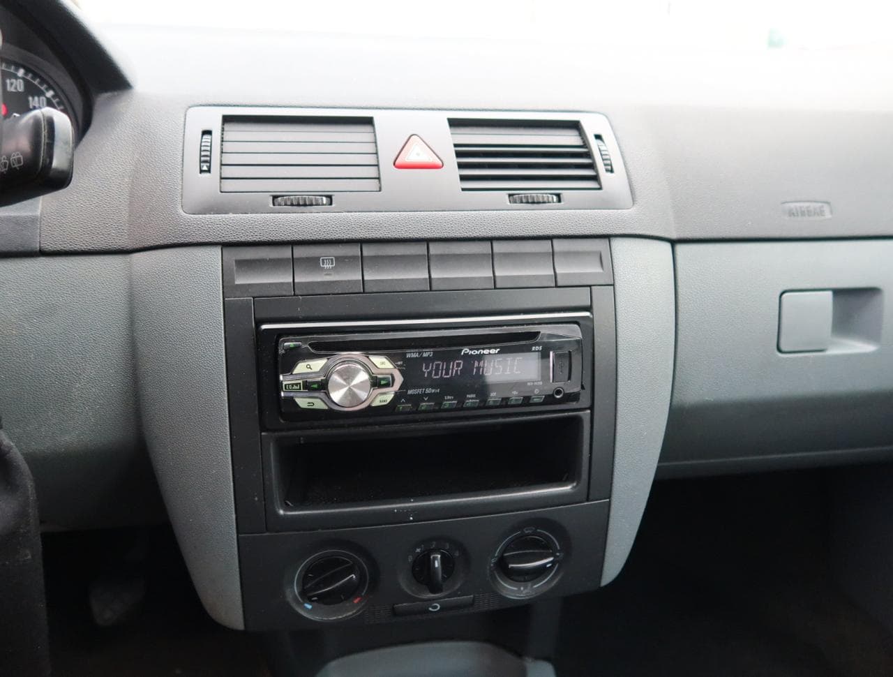 2004 Škoda FABIA - 18