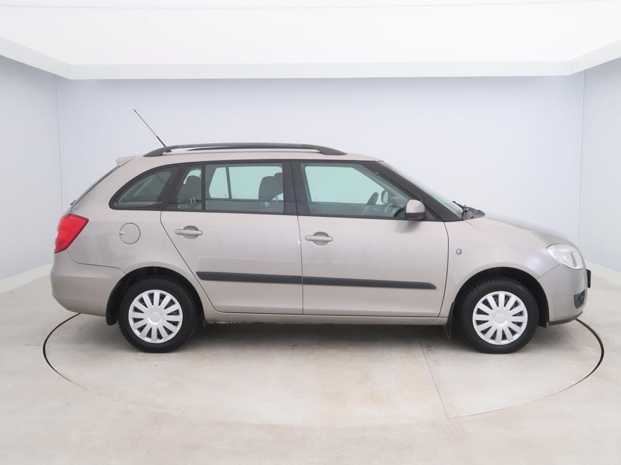 2009 Škoda FABIA - 8