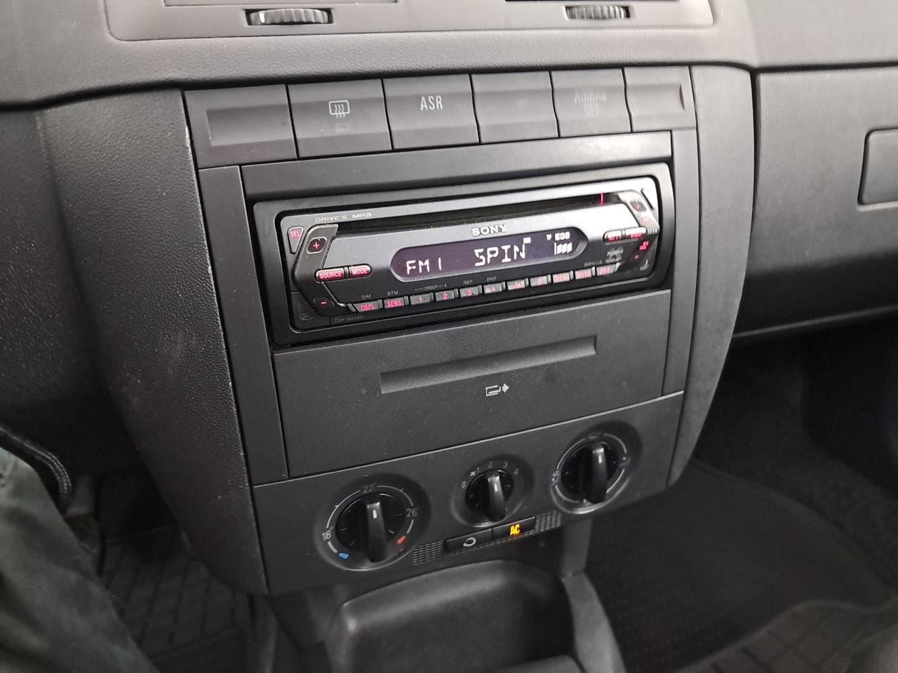 2005 Škoda FABIA - 18