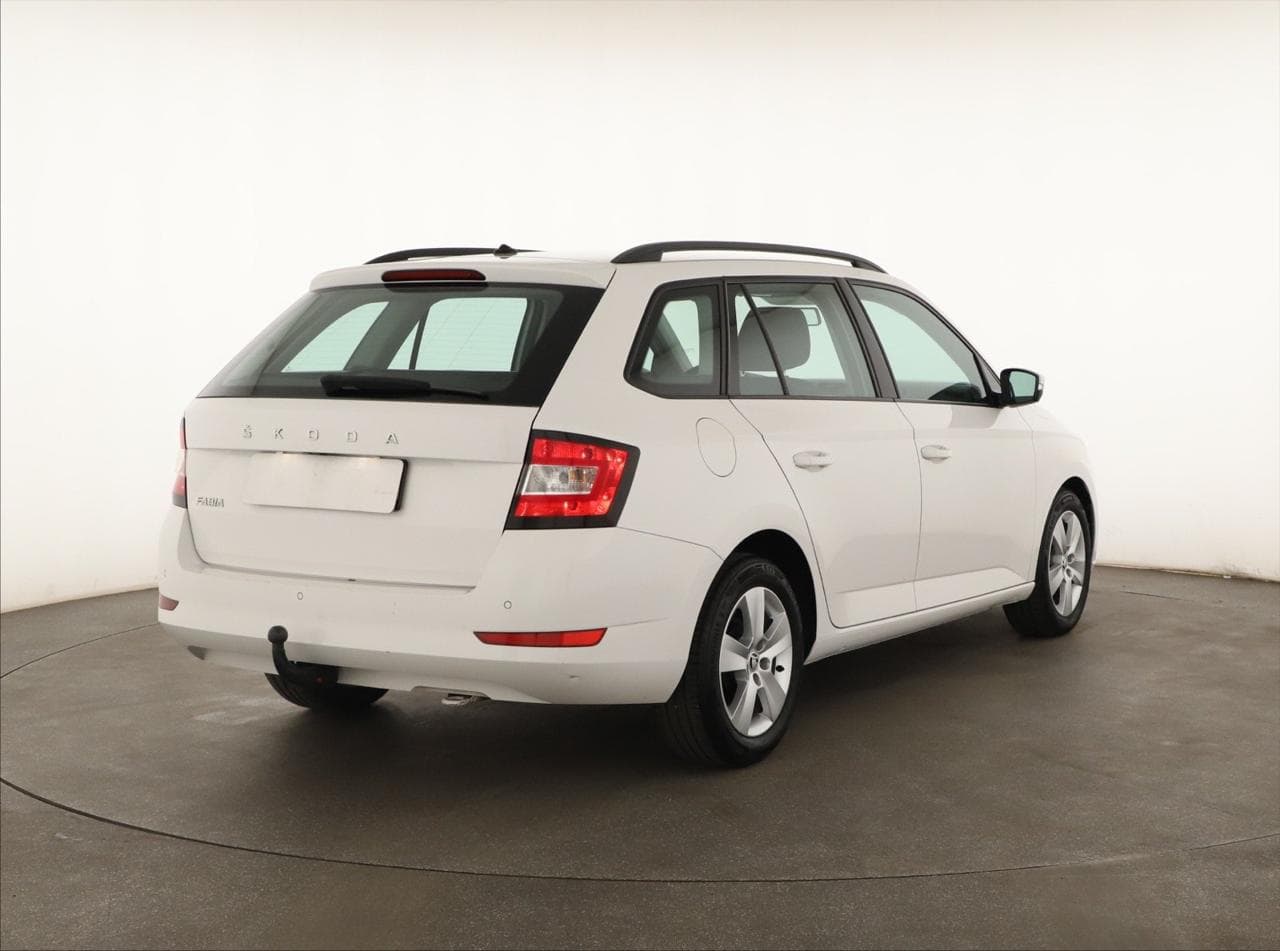 2021 Škoda FABIA - 7