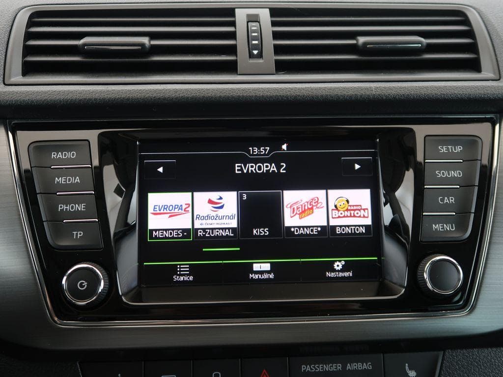 2016 Škoda FABIA - 16