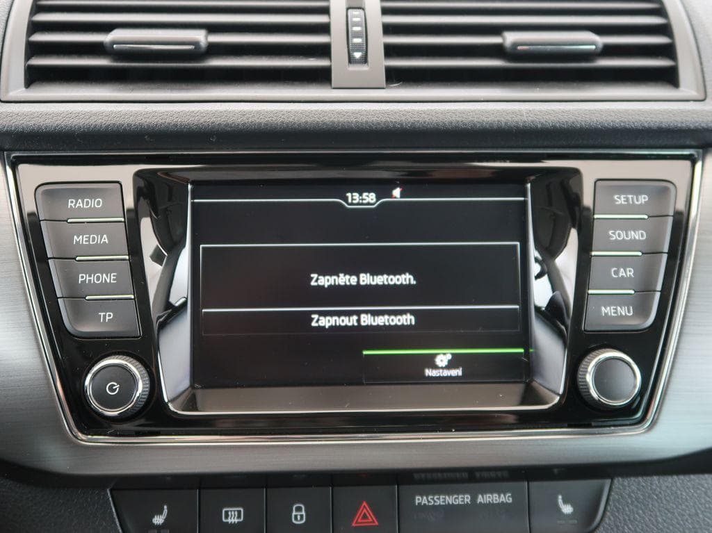 2016 Škoda FABIA - 18